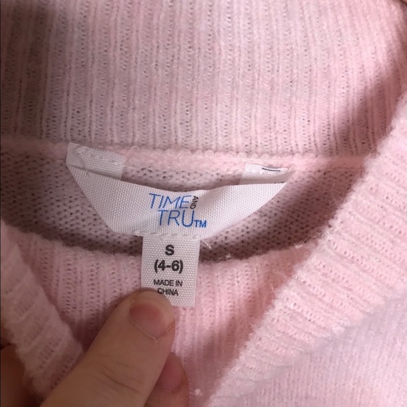 Soft pink sweater - Picture 4 of 5